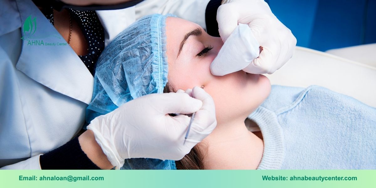 Chi phí dịch vụ trị liệu mụn tại Bình Tân