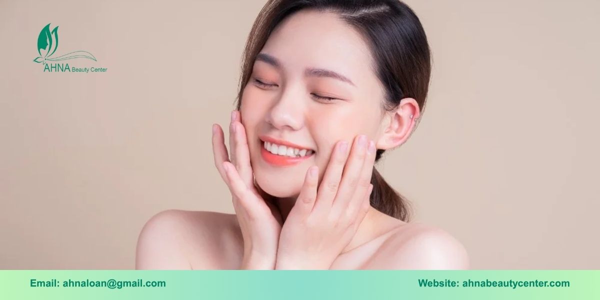 Ưu điểm khi sử dụng dịch vụ trị liệu mụn tại An Lạc của Ahna Beauty